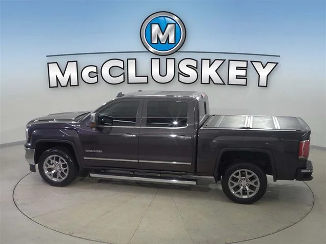Used 2016 Silver GMC SLT image 10