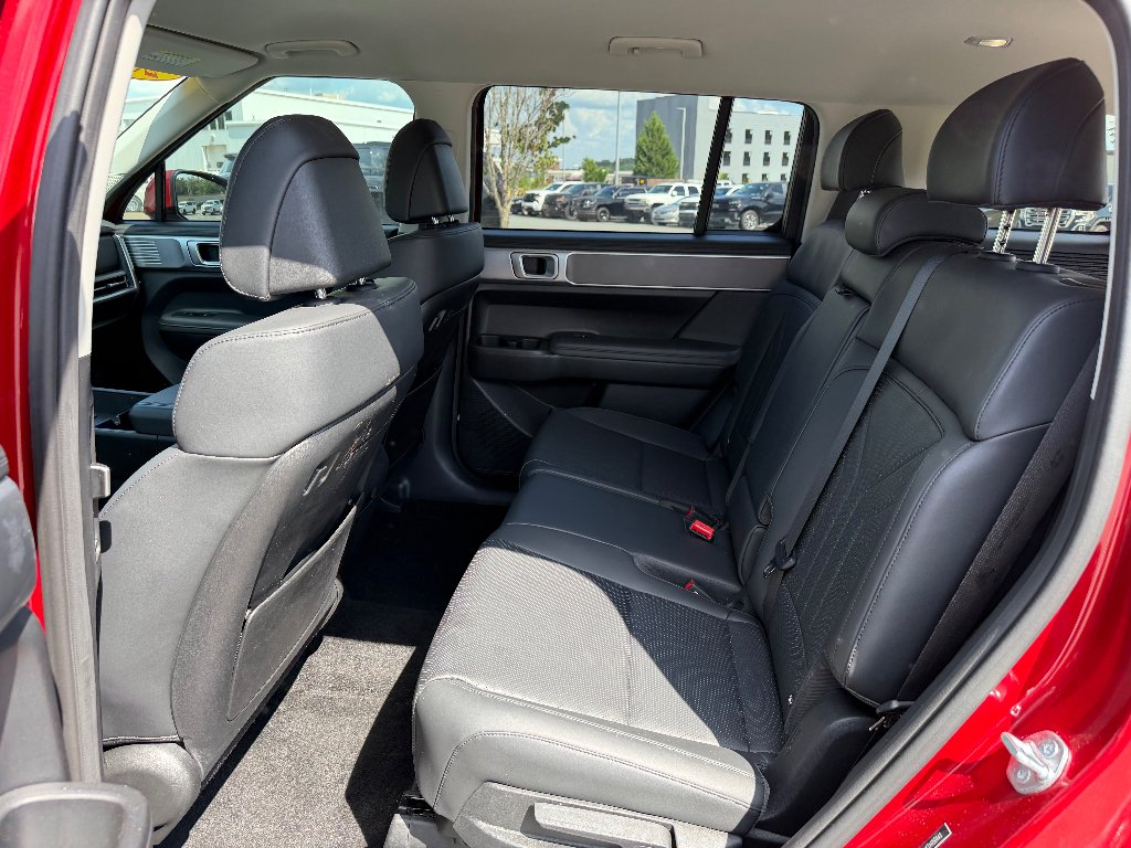 Used 2026 Red Hyundai SEL image 18