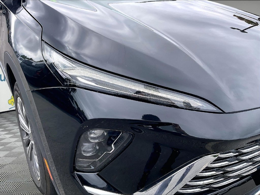 Used 2024 Ebony Twilight Metallic Buick Preferred image 30