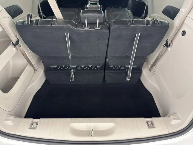 Used 2023 White Chrysler Touring L image 25