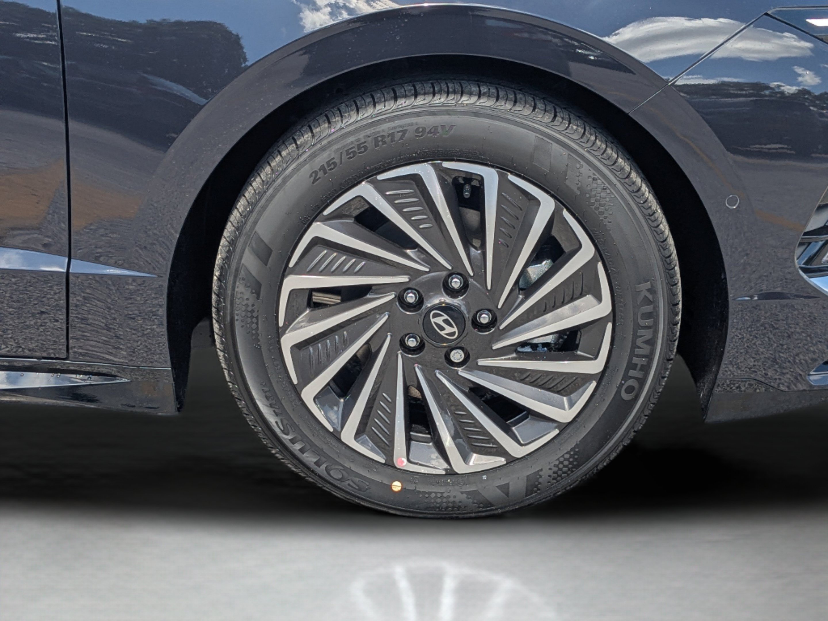 New 2026 Carbon Blue Hyundai Limited image 11
