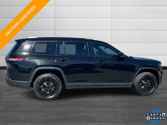 Certified Used 2024 Black Jeep Altitude image 3