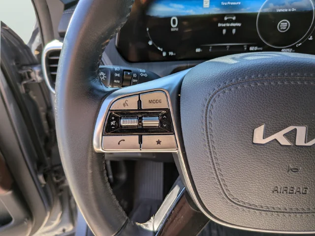 Used 2023 Silver Kia SX image 27