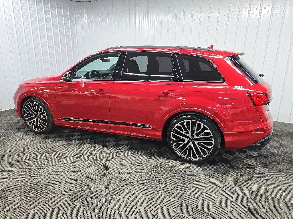 Used 2025 Red Audi Prestige image 4