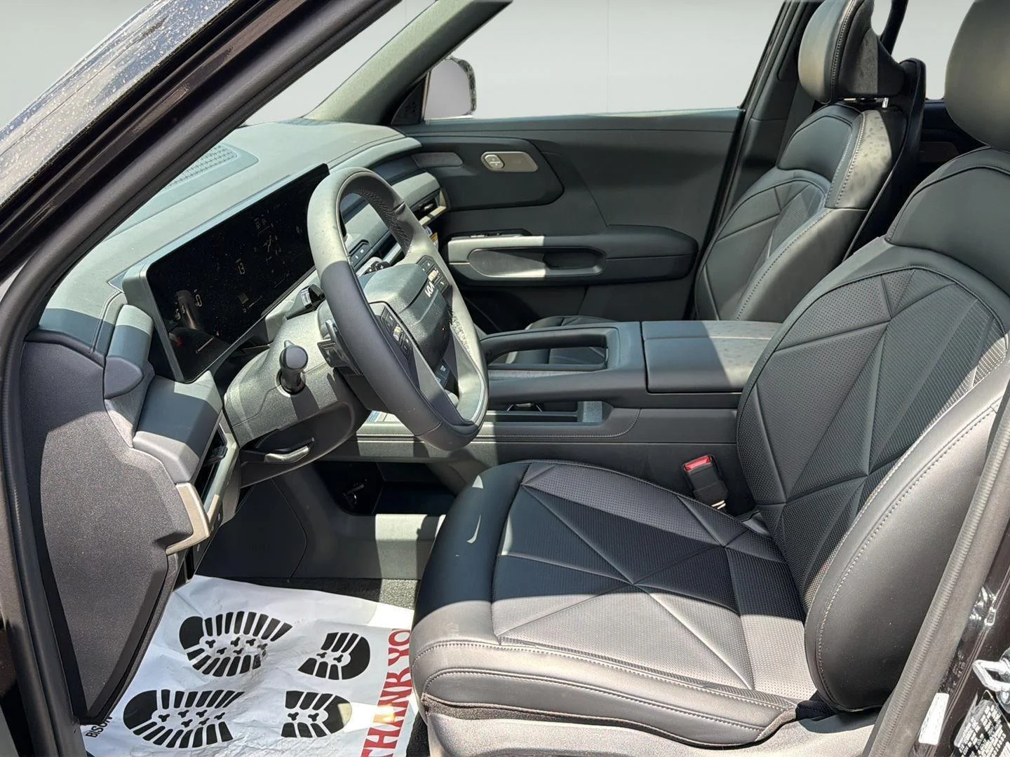 New 2027 Panthera Metal Kia EX image 8