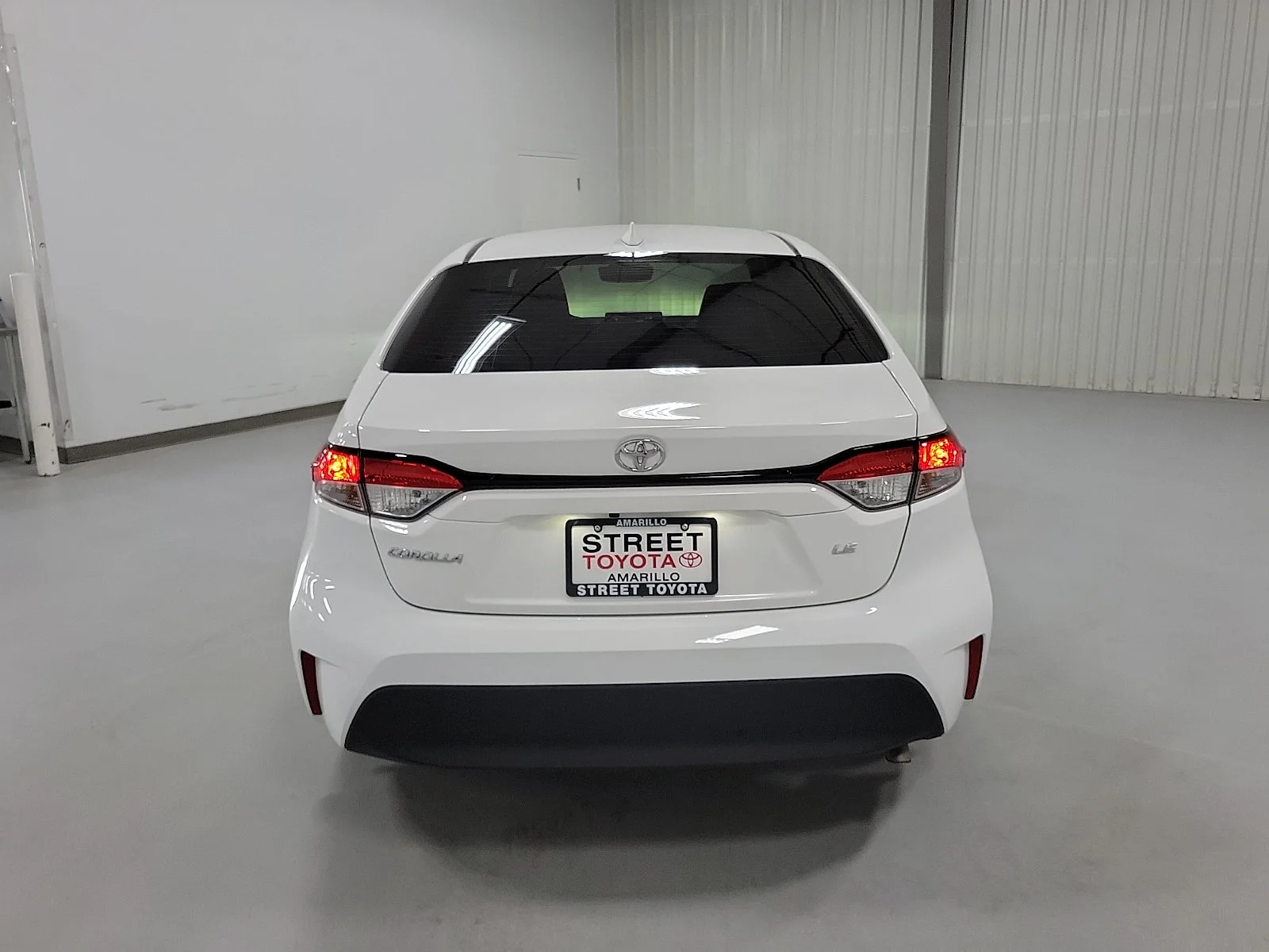 Certified Used 2025 White Toyota LE image 5