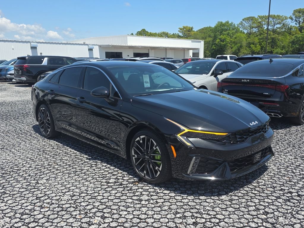 New 2026 Aurora Black Pearl Kia GT image 9