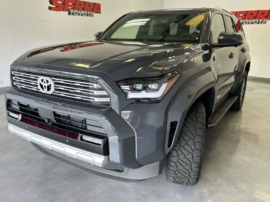 Used 2026  Toyota Limited image 6