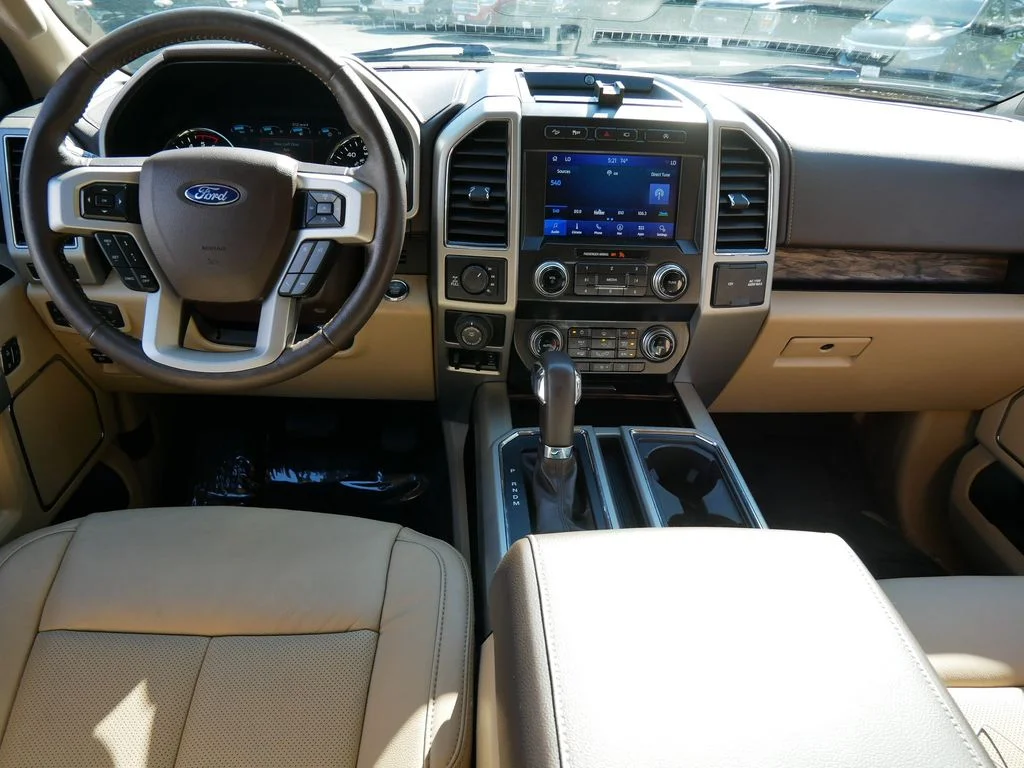 Used 2019 Silver Ford Lariat image 14