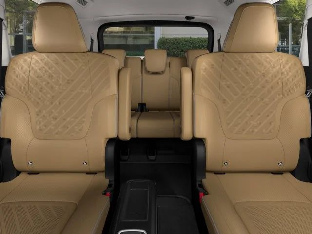 New 2026 RADIANT WHITE INFINITI Luxe 2WD image 8