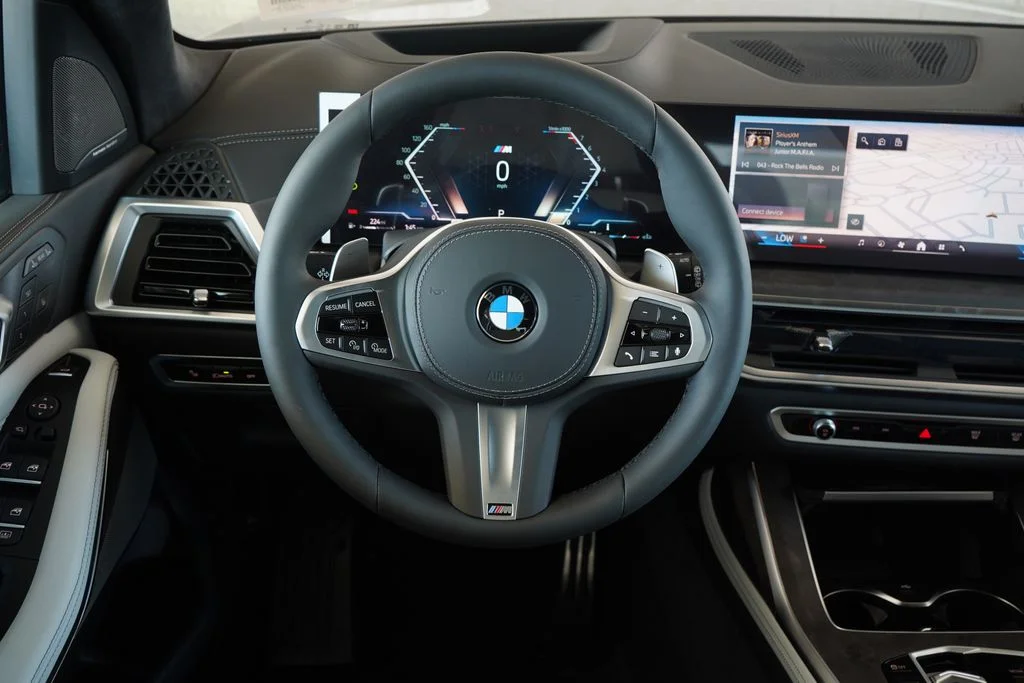 New 2027 Manhattan Green Metallic BMW xDrive40i image 15