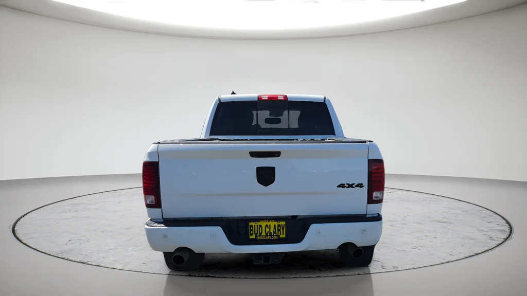 Used 2018 White Ram Sport image 12