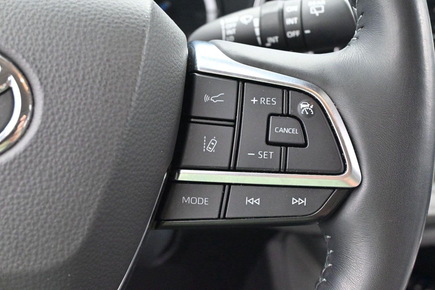 Used 2021 Celestial Silver Metallic Toyota Limited image 19