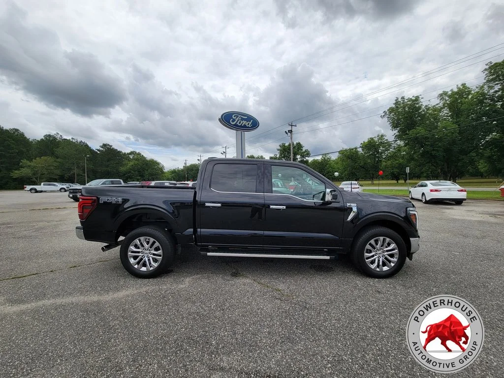 Used 2024 Black Ford Lariat image 6