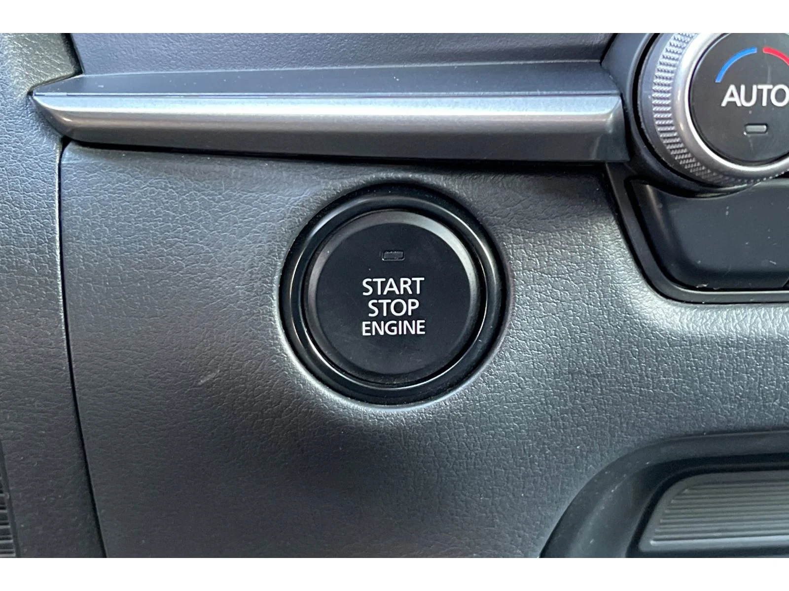 Used 2024 Platinum Quartz Metallic Mazda 2.5 S Select Sport image 34