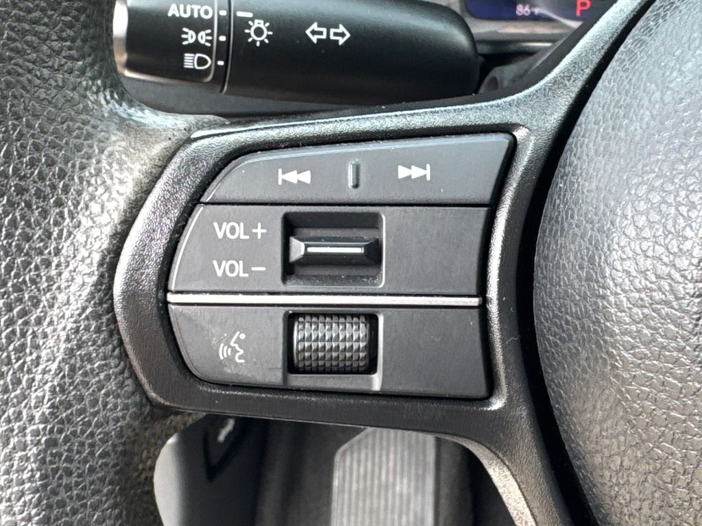 Used 2024 White Honda EX image 32