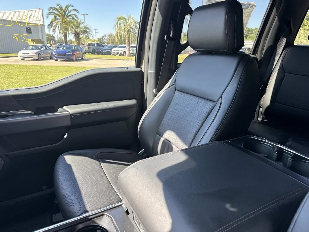 New 2026 Gray Ford Lariat image 30