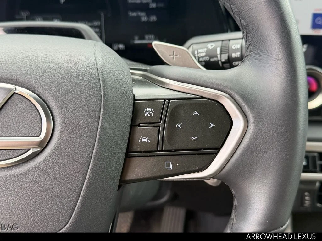 Used 2025 Silver Lexus 350h Premium Plus image 35