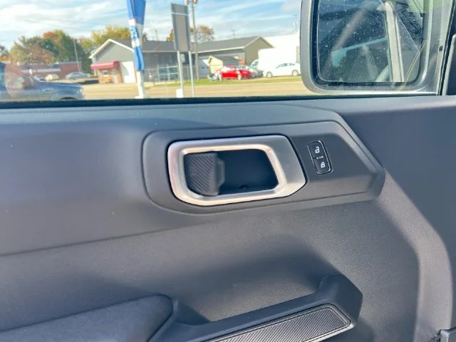 New 2026 Oxford White Ford Badlands® image 24