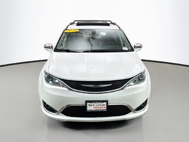 Used 2020 Chrysler Pacifica Limited with VIN 2C4RC1GG0LR290242 for sale in Champaign, IL