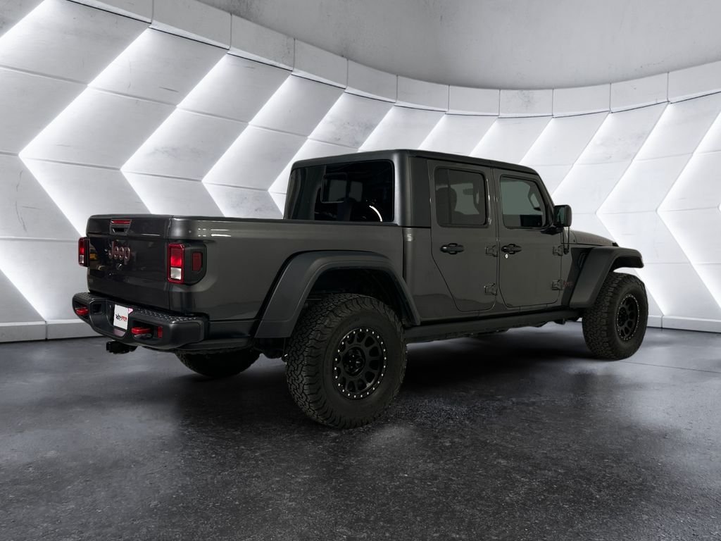 Used 2023 Gray Jeep Rubicon image 4