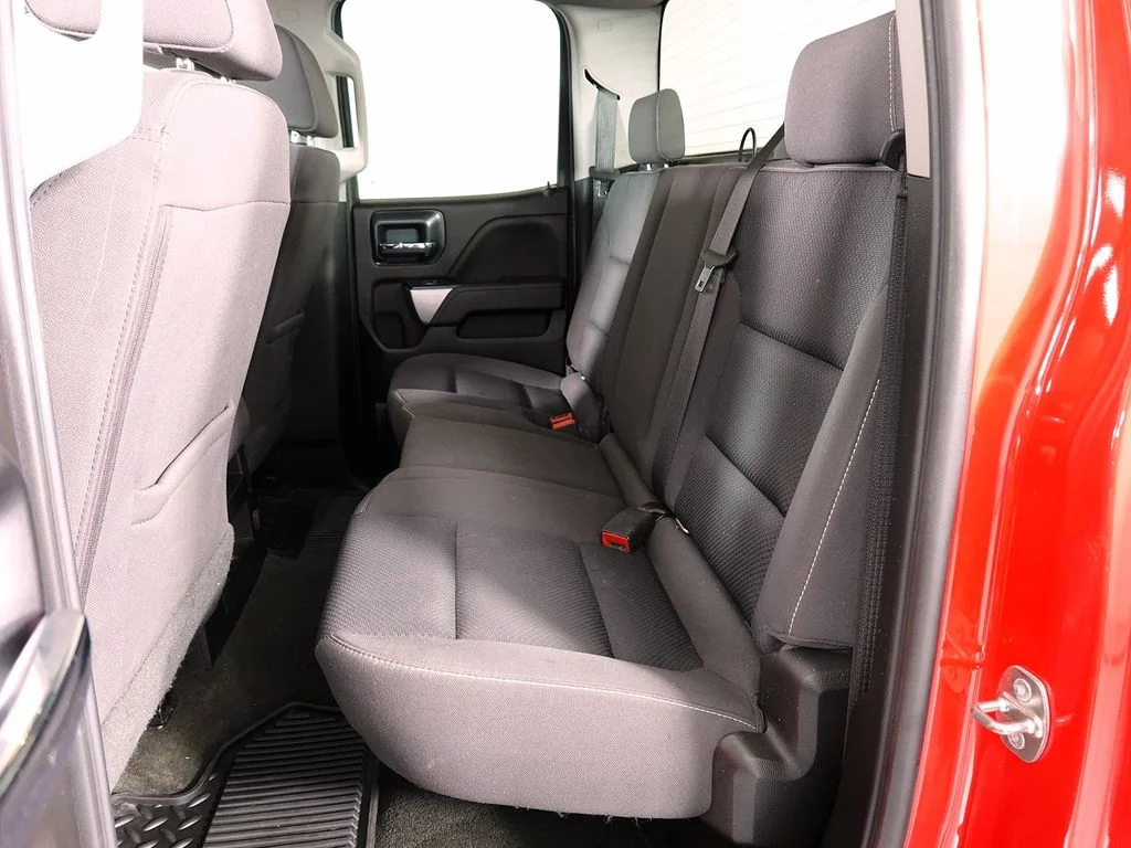 Used 2018 Red Chevrolet LT image 12