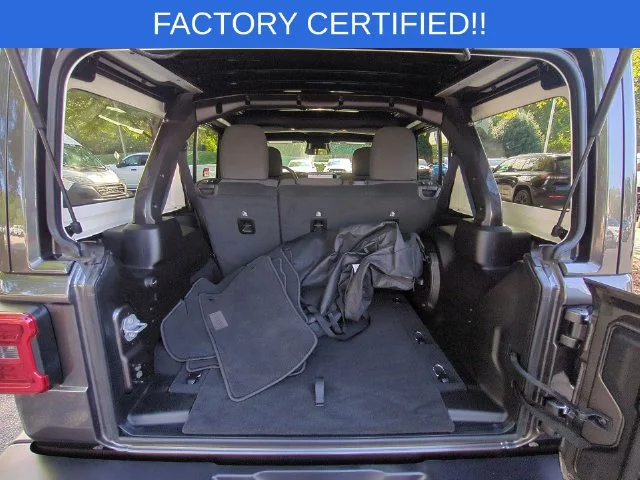 Used 2026 Gray Jeep Sahara image 31