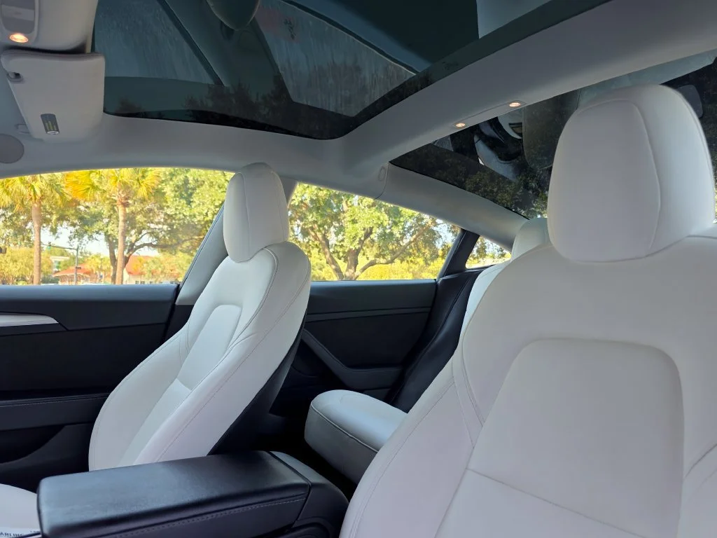 Used 2021  Tesla Long Range image 12