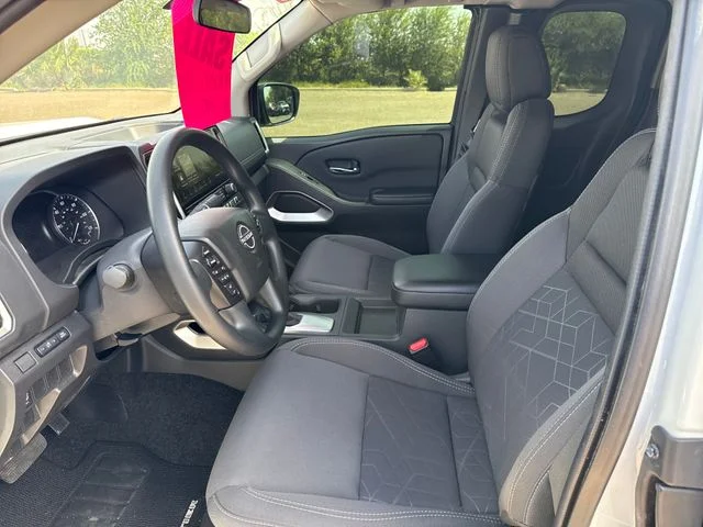 Used 2025 White Nissan SV image 9