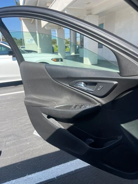 1G1ZD5ST2KF173494