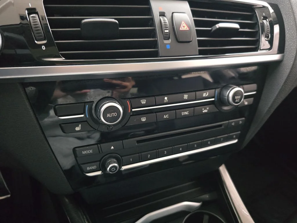 Used 2016 Glacier Silver Metallic BMW xDrive28i image 25
