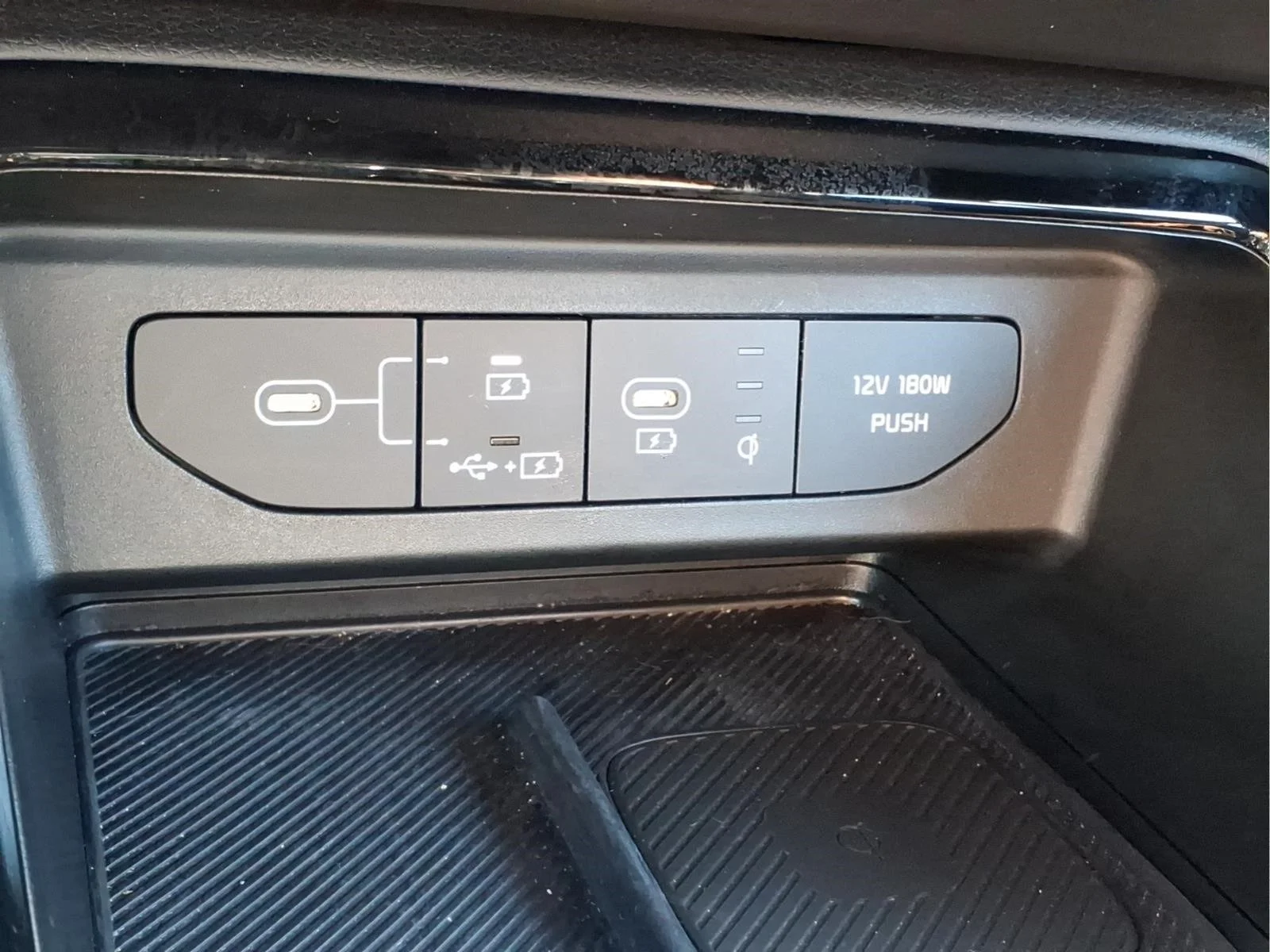 Used 2025 Gray Kia GT-Line image 16