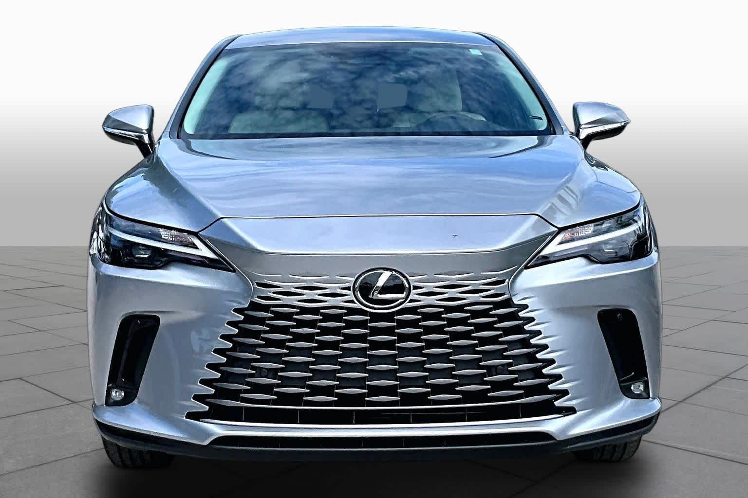 Used 2023 Iridium Lexus  image 4