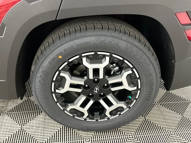 New 2026 Hyundai TUCSON XRT