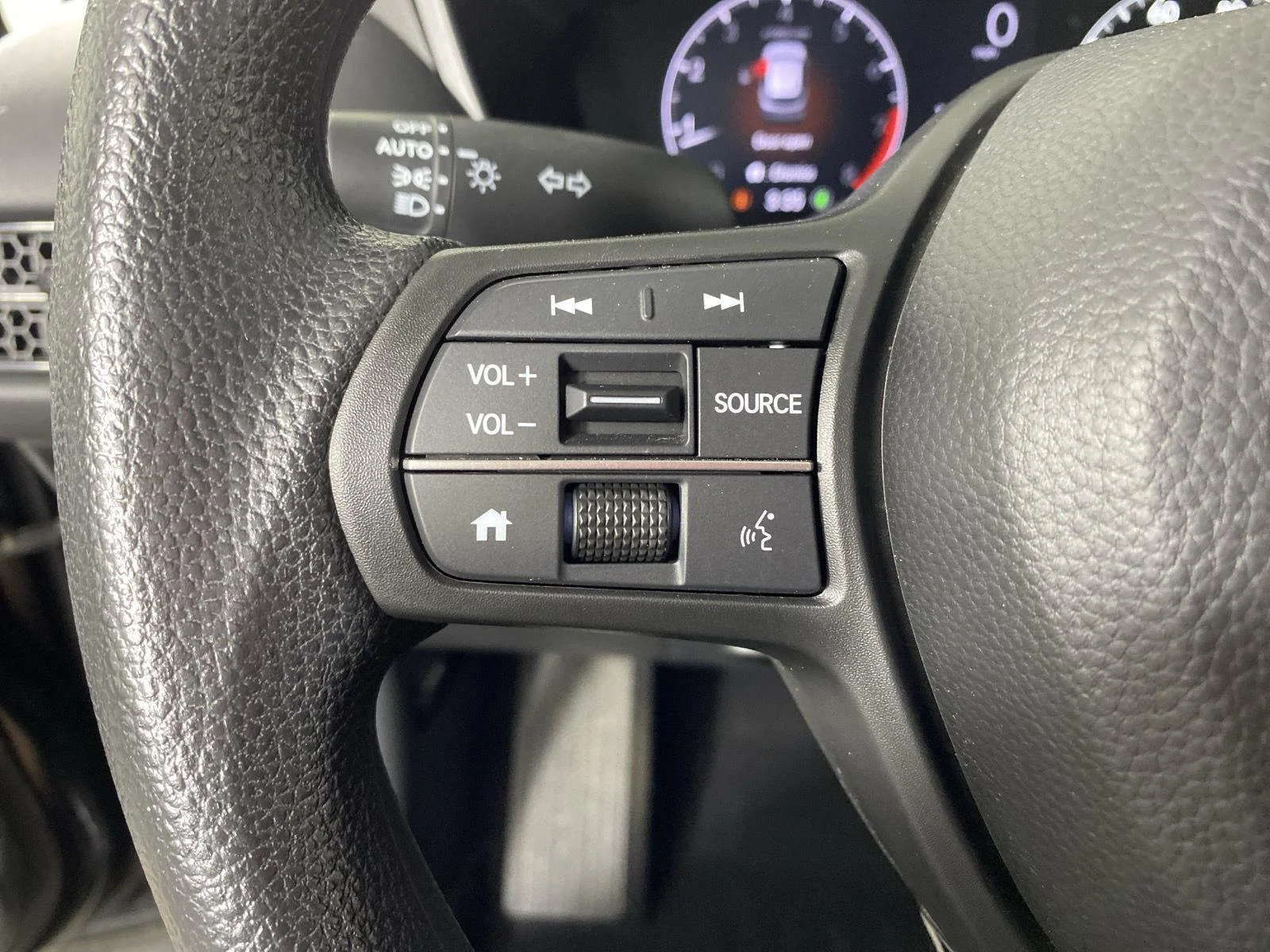 Used 2023 Crystal Black Pearl Honda LX image 15