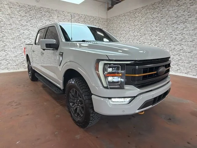 Used 2023 White Ford Tremor image 9