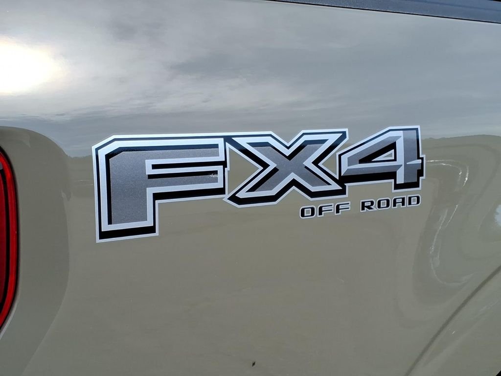 New 2026 Gray Ford XLT image 9