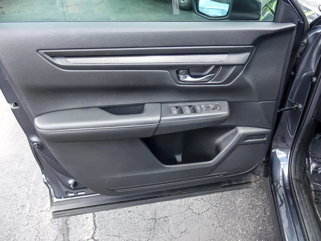Used 2025 Gray Metallic Honda LX image 25