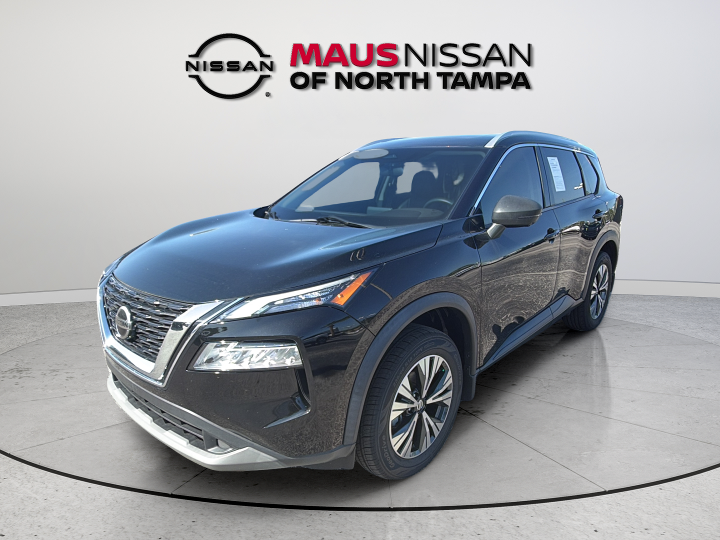 Used 2021 Black Nissan SV image 4