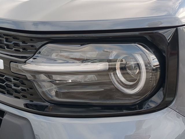 New 2026 Carbonized Gray Metallic Ford Outer Banks® image 93