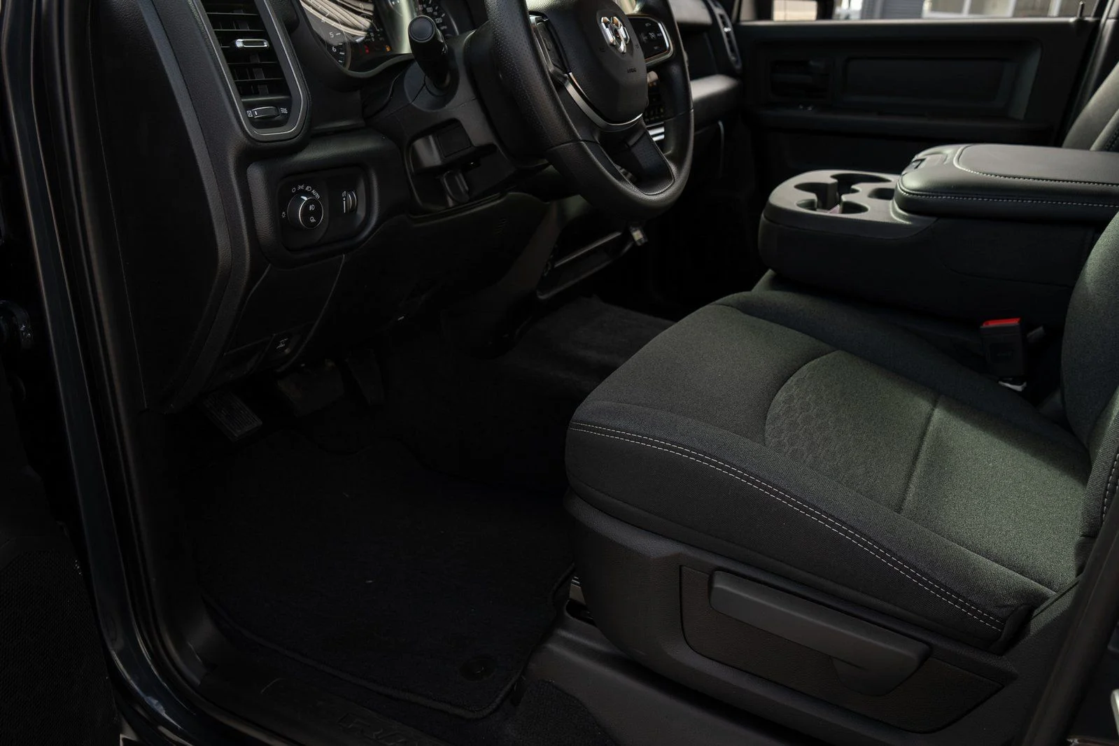 New 2026 Forged Blue Metallic RAM Tradesman image 17