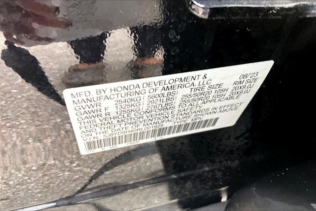 Used 2024 Black Acura Technology image 35