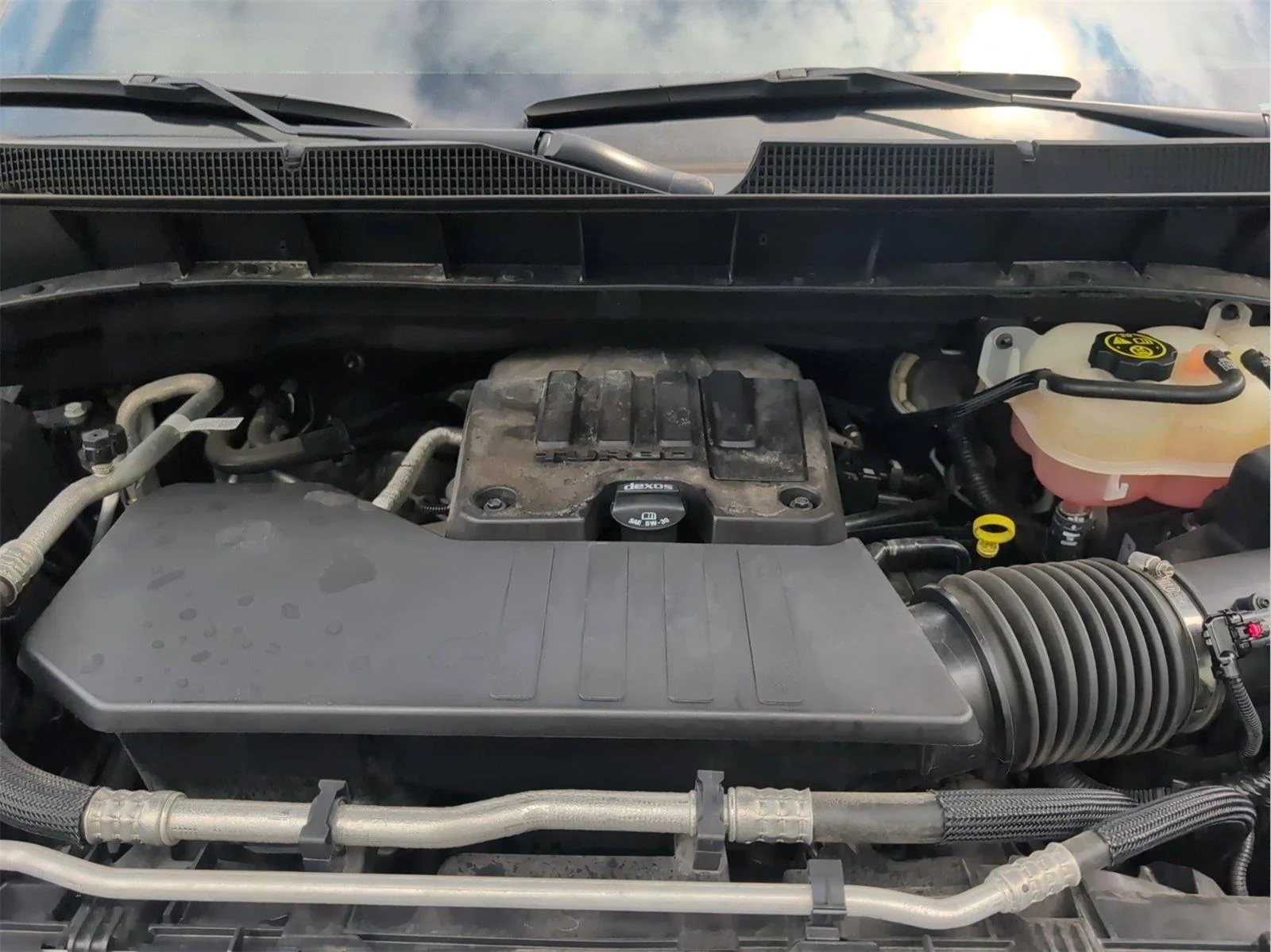 Used 2022 Summit White Chevrolet LT image 10