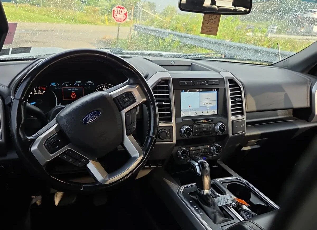 Used 2019 Ingot Silver Ford Platinum image 4