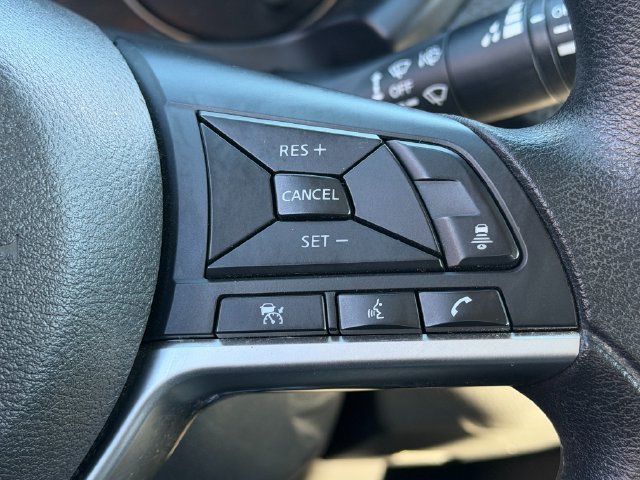 Used 2023 Red Nissan SV image 18