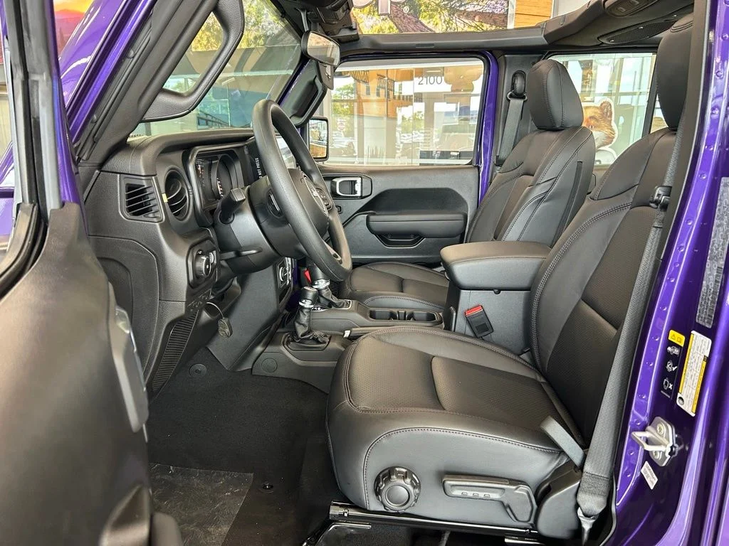New 2026 Reign Exterior Paint Jeep Sport image 14