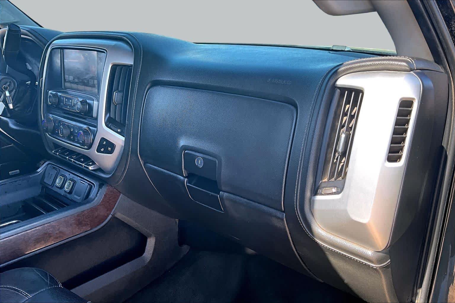 Used 2016 Onyx Black GMC SLT image 19