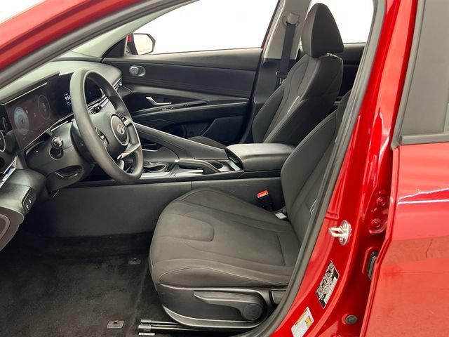2024 Hyundai Elantra SEL - Photo 9