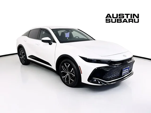2023 Toyota Crown XLE