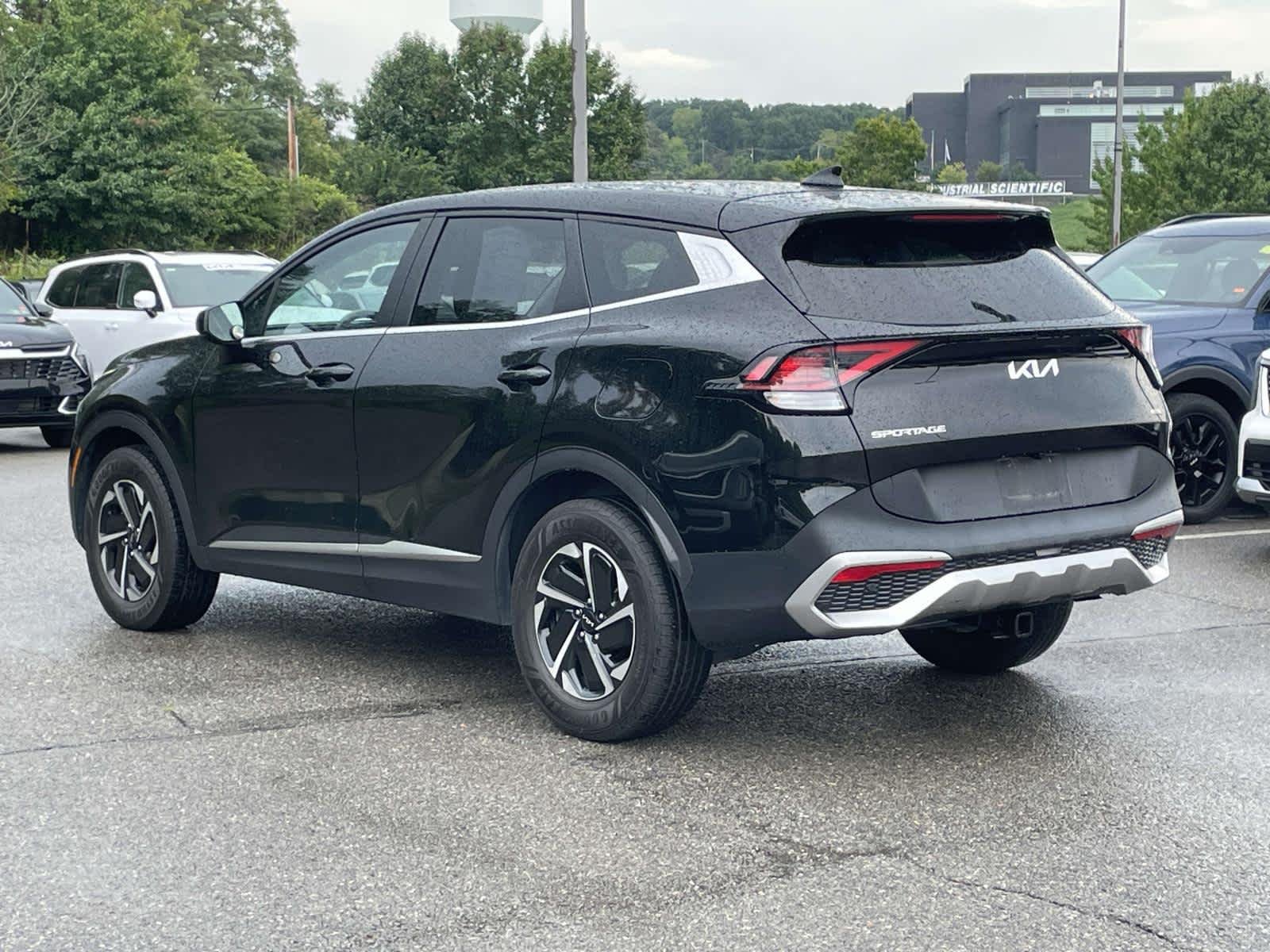 Certified Used 2023 Fusion Black Kia LX image 14